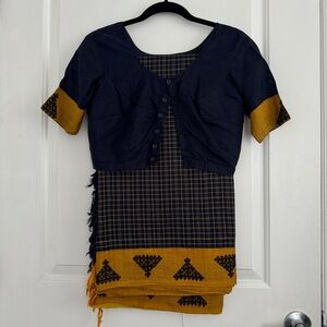 Raw Silk Sari Blue and Gold Gingham Plaid Pattern